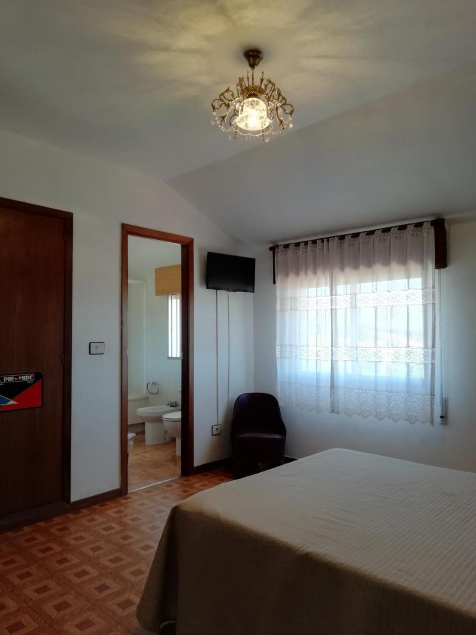 Hotel Pension Carmen ** à Sanxenxo Extérieur photo