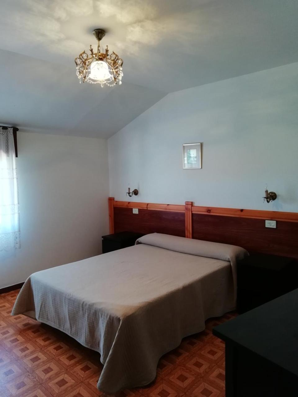Hotel Pension Carmen ** à Sanxenxo Extérieur photo