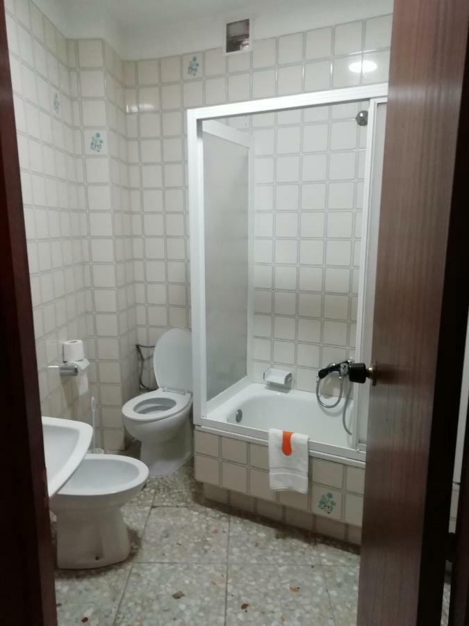 Hotel Pension Carmen ** à Sanxenxo Extérieur photo